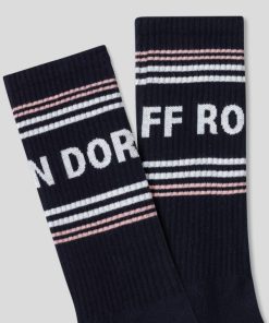 Reneehinkle.shop701b4edee3 2